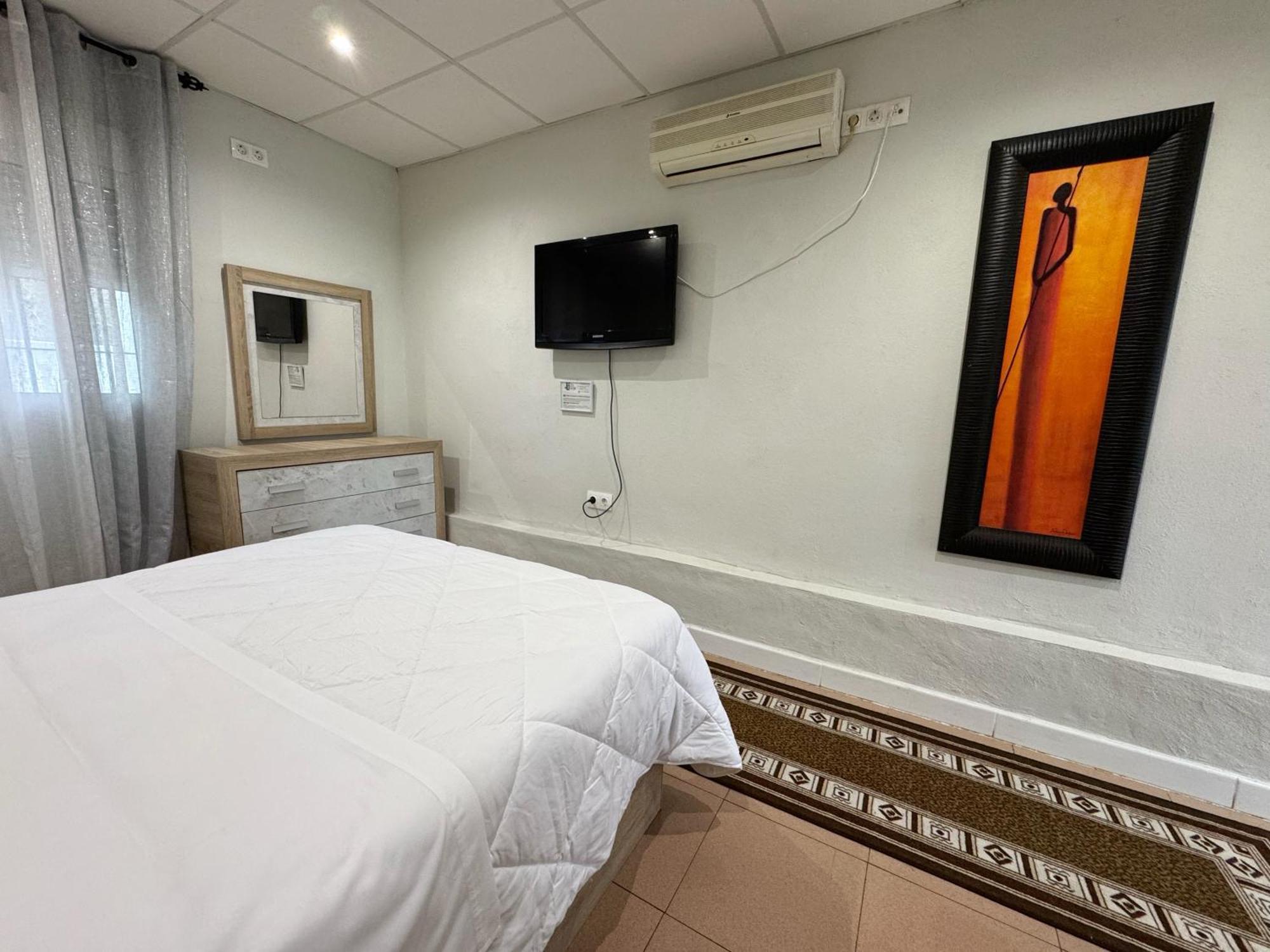 Hostal El Brillante - Alojamientos El Duque 科爾多瓦 外观 照片