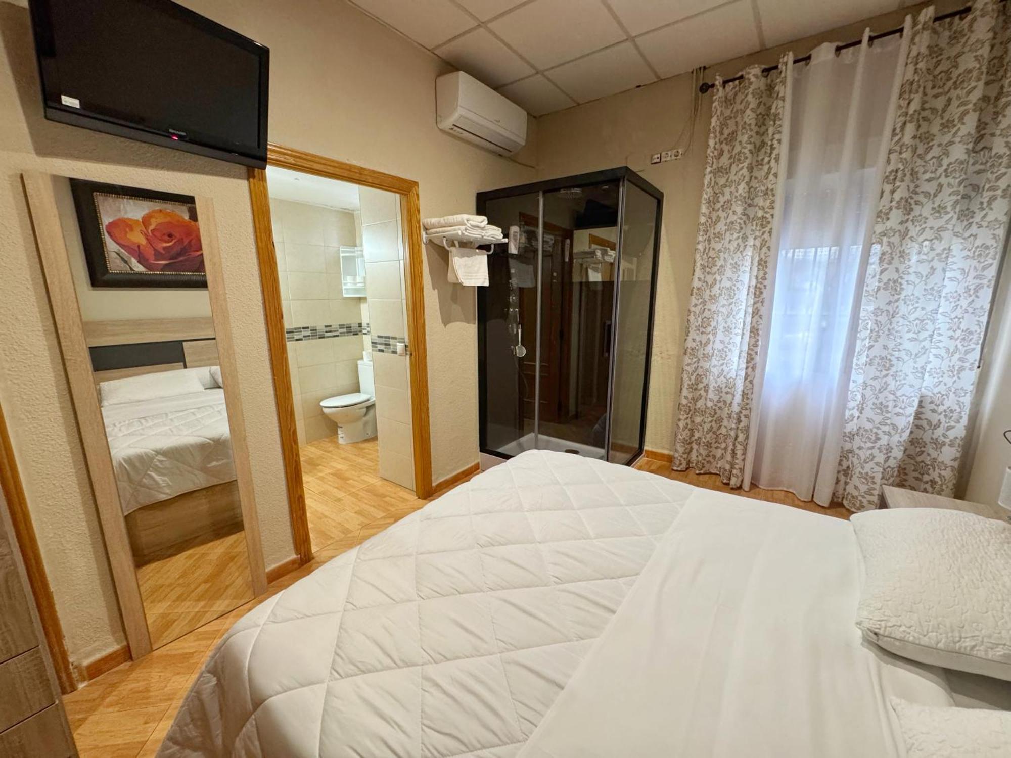 Hostal El Brillante - Alojamientos El Duque 科爾多瓦 客房 照片