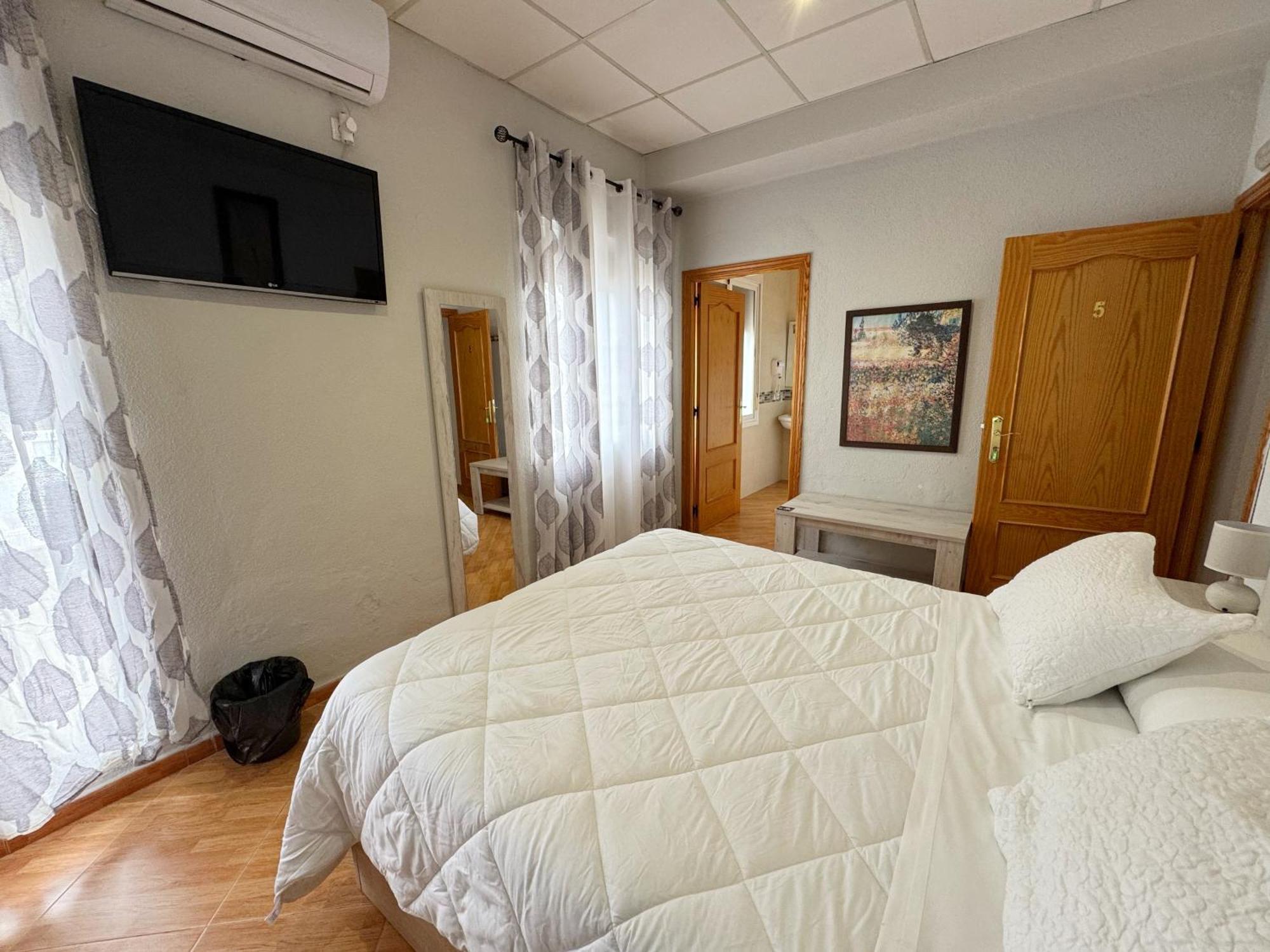 Hostal El Brillante - Alojamientos El Duque 科爾多瓦 客房 照片