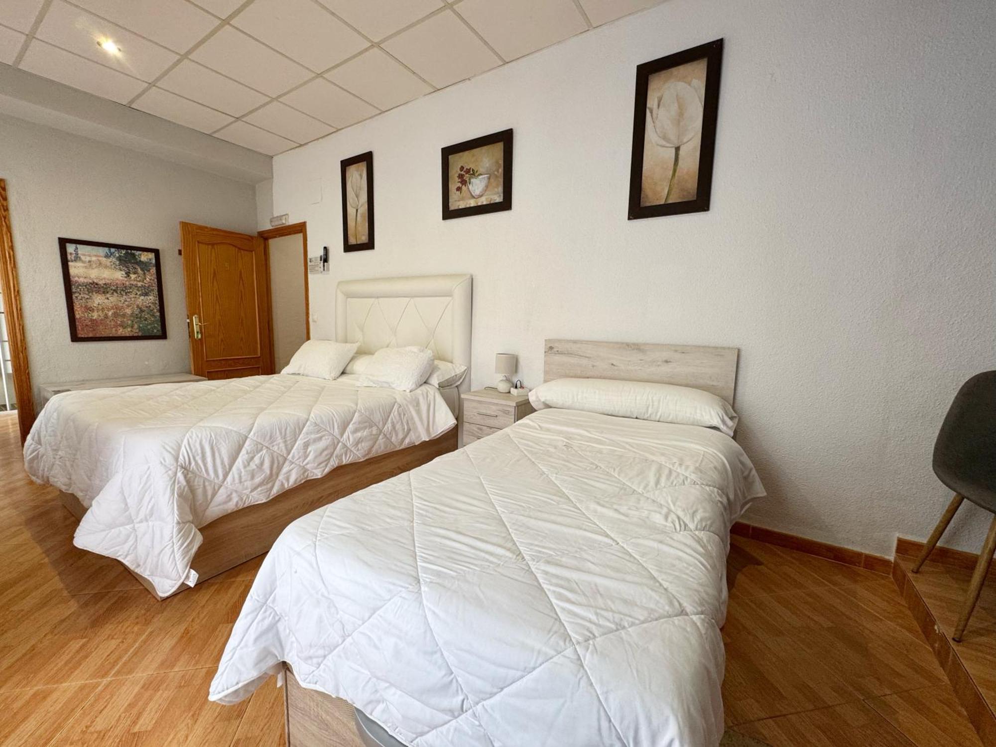 Hostal El Brillante - Alojamientos El Duque 科爾多瓦 客房 照片