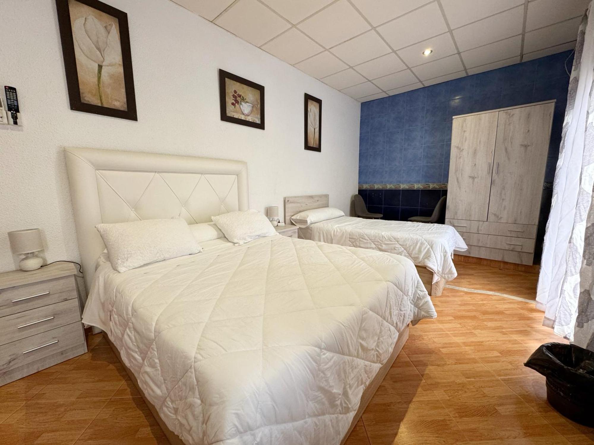 Hostal El Brillante - Alojamientos El Duque 科爾多瓦 客房 照片