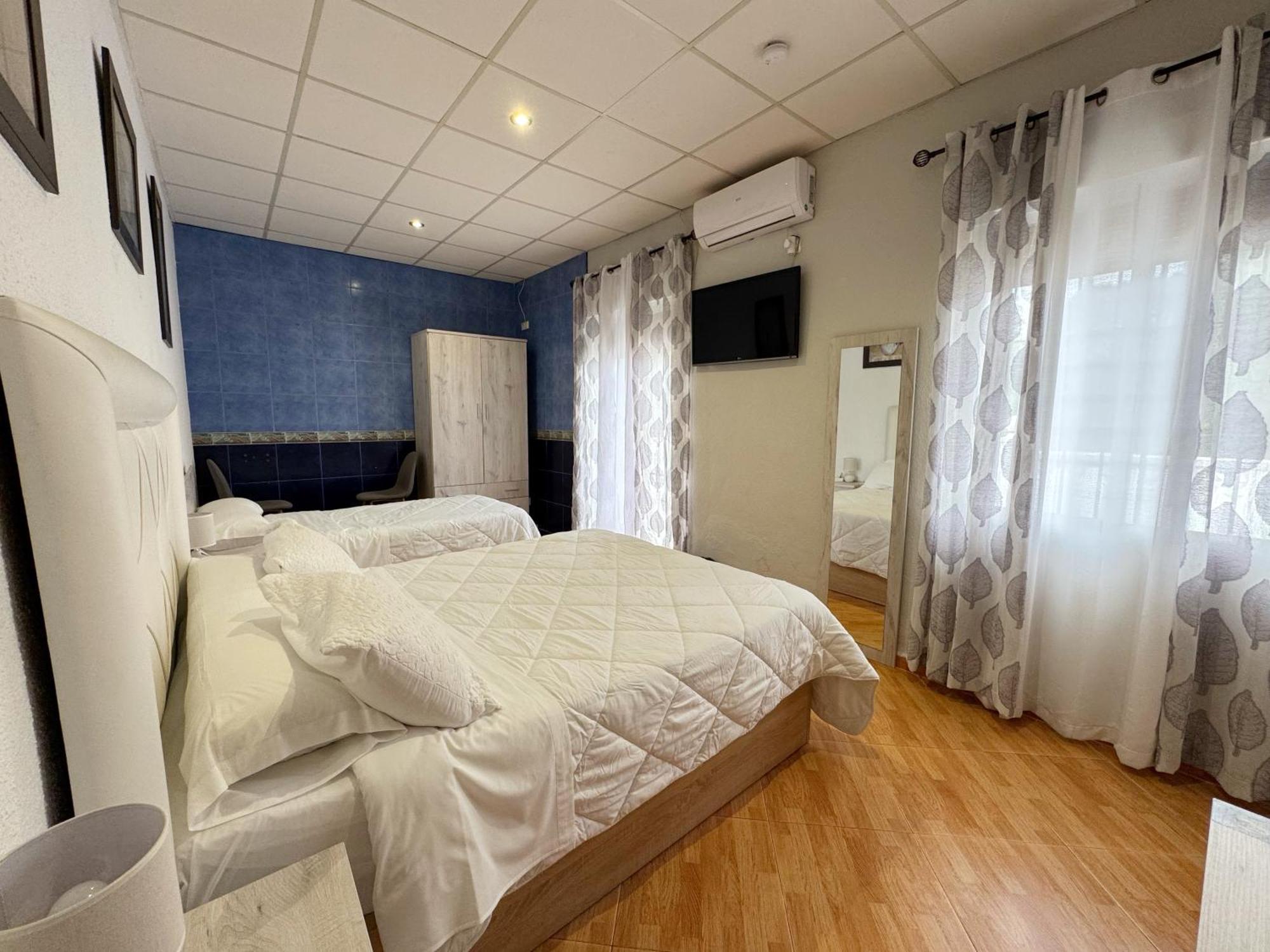 Hostal El Brillante - Alojamientos El Duque 科爾多瓦 客房 照片